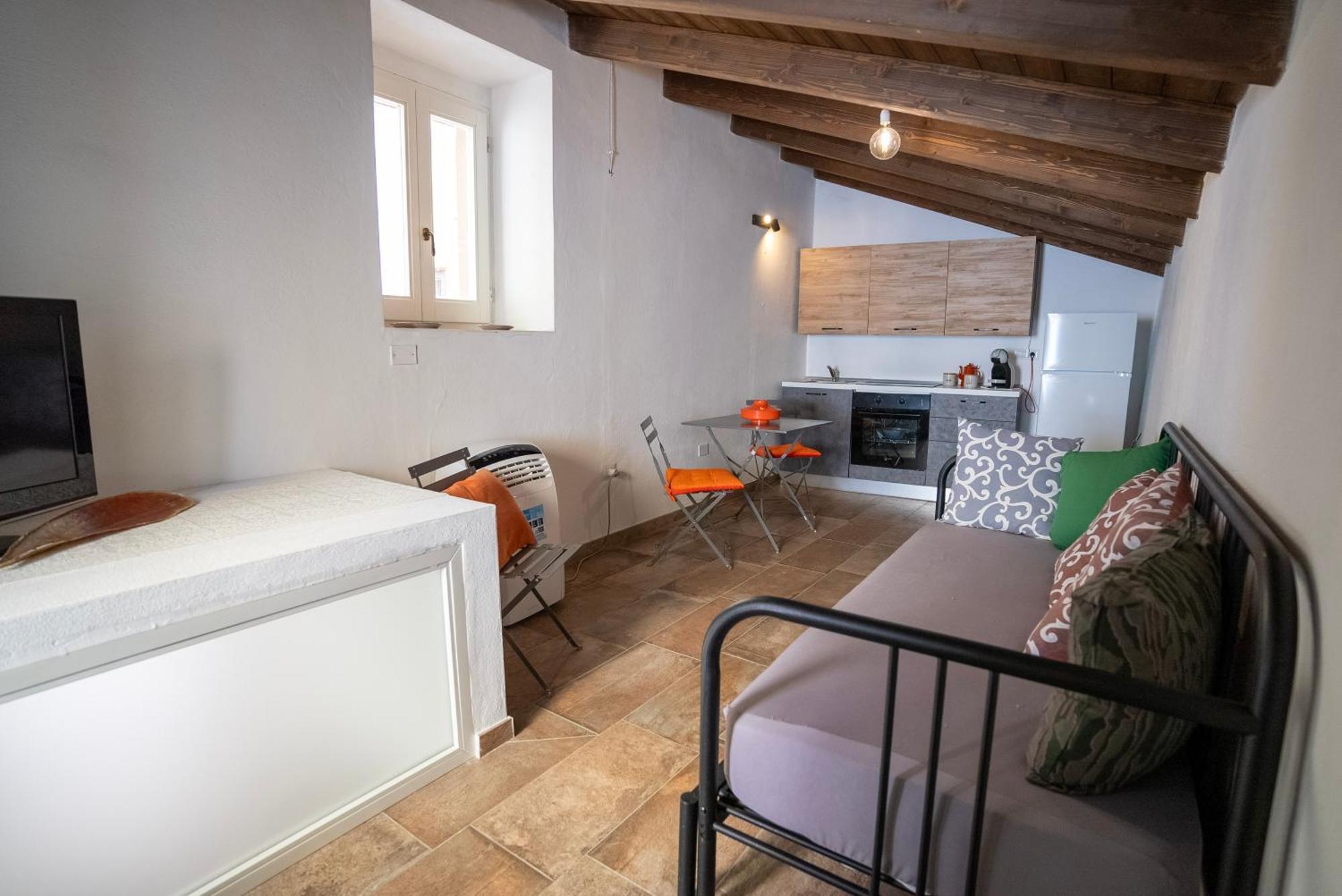Sardinian Gallery Domus Bosa Quarto foto