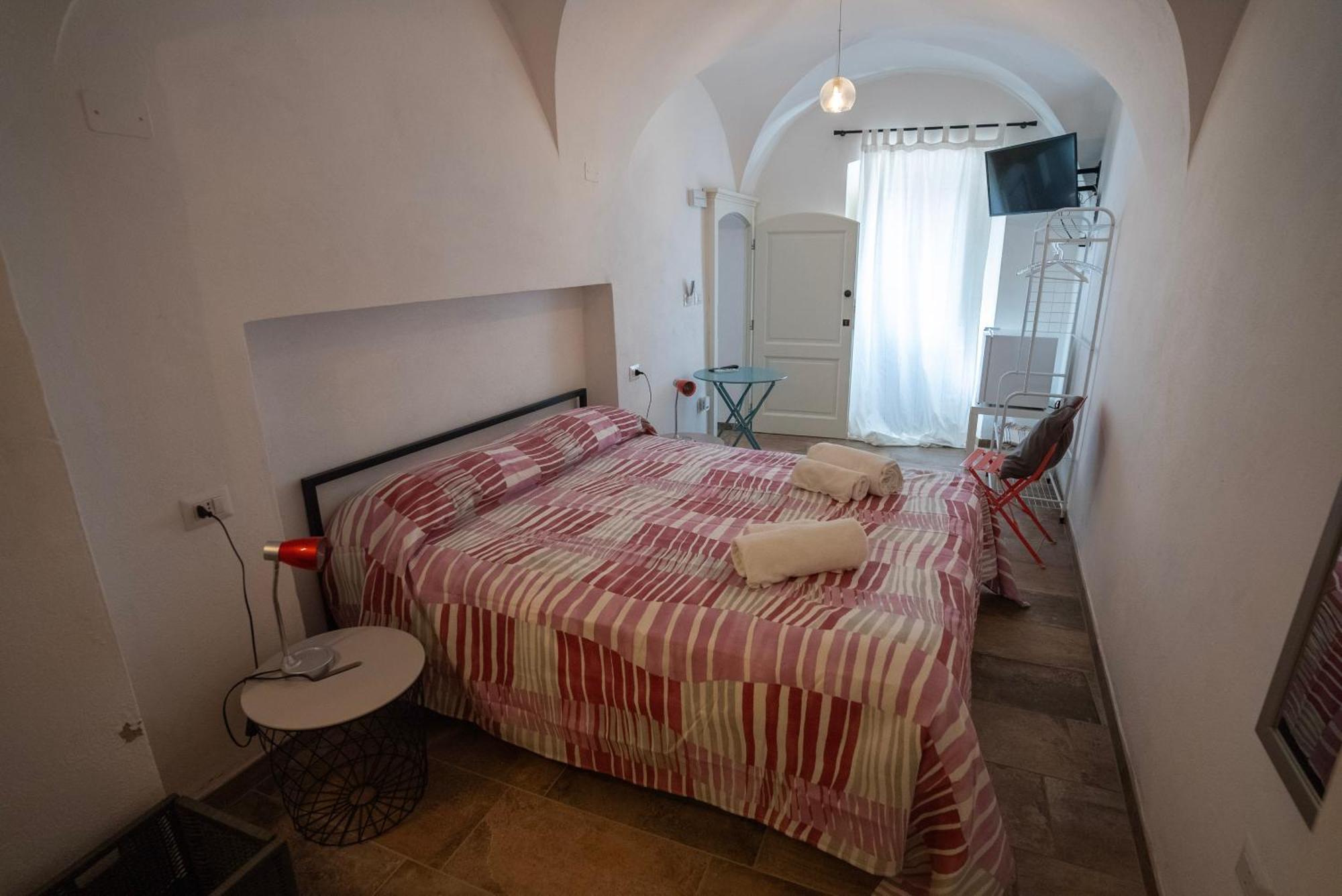 Sardinian Gallery Domus Bosa Quarto foto