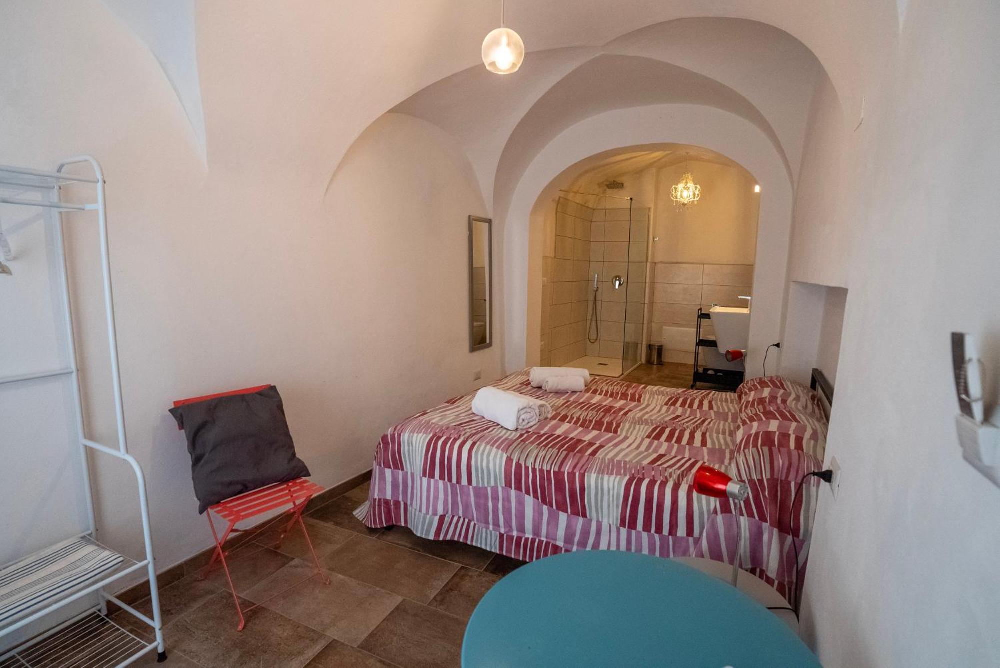 Sardinian Gallery Domus Bosa Quarto foto